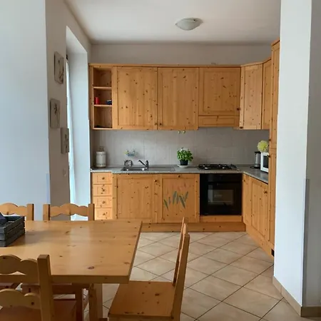 Sole E Lago Apartment *